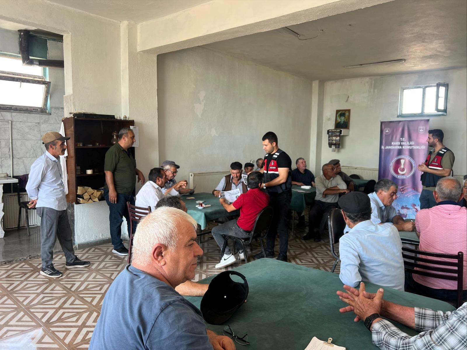 Arpaçay İlçesi Koçköy’de Jandarmadan Siber Farkındalık Eğitimi