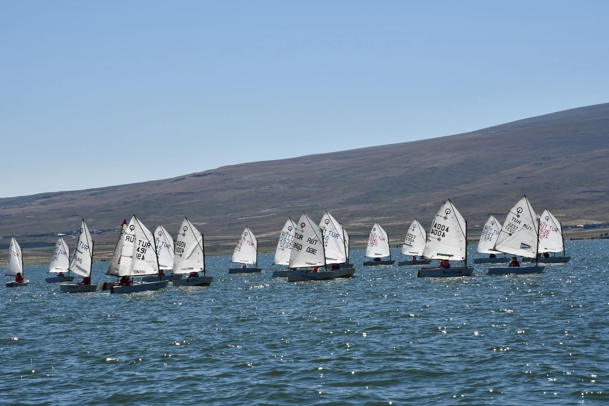Ani’nin Fethi’nin 961. Yıl Dönümü, Çıldır Gölü’nde Yelken Yarışlarıyla Kutlanıyor