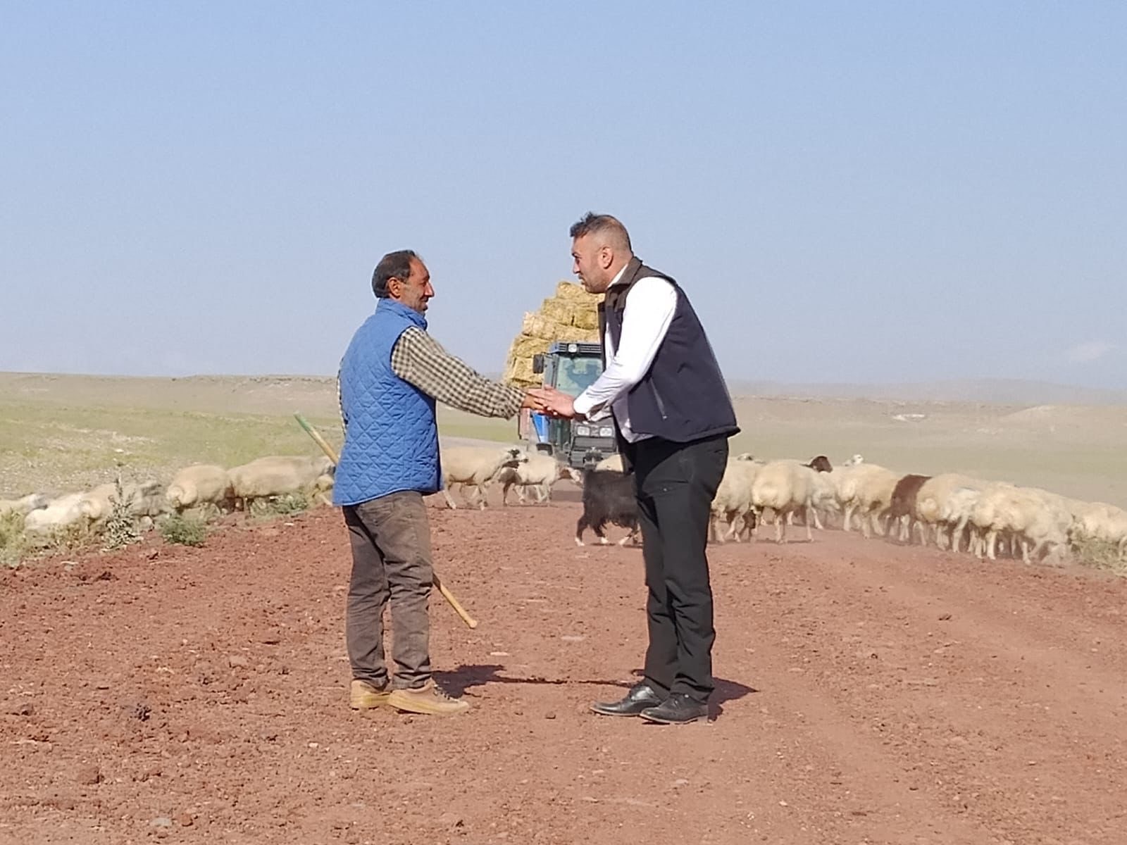 Özcan Müçük’ün Köy Ziyaretleri Hız Kesmeden Devam Ediyor