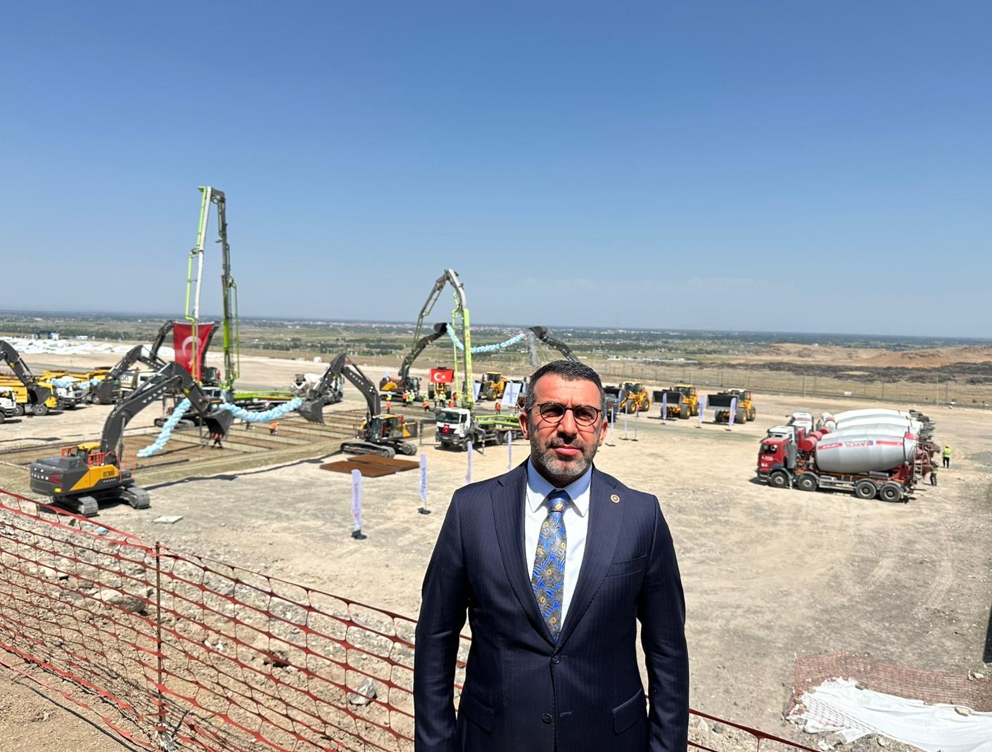 AK Parti Kars Milletvekili Adem Çalkın, “Kars-Iğdır-Aralık-Dilucu Hızlı Demiryolu Hattı Bir Hayal Olmaktan Çıkıyor”