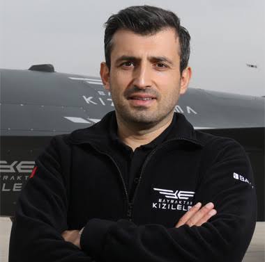 Selçuk Bayraktar’dan Yerli Sosyal Medya Hamlesi: NeXT Sosyal