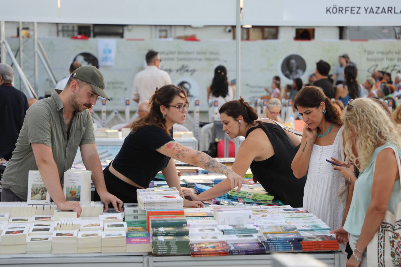 7. Edremit Kitap Fuarı’nda 3. Gün Coşkusu