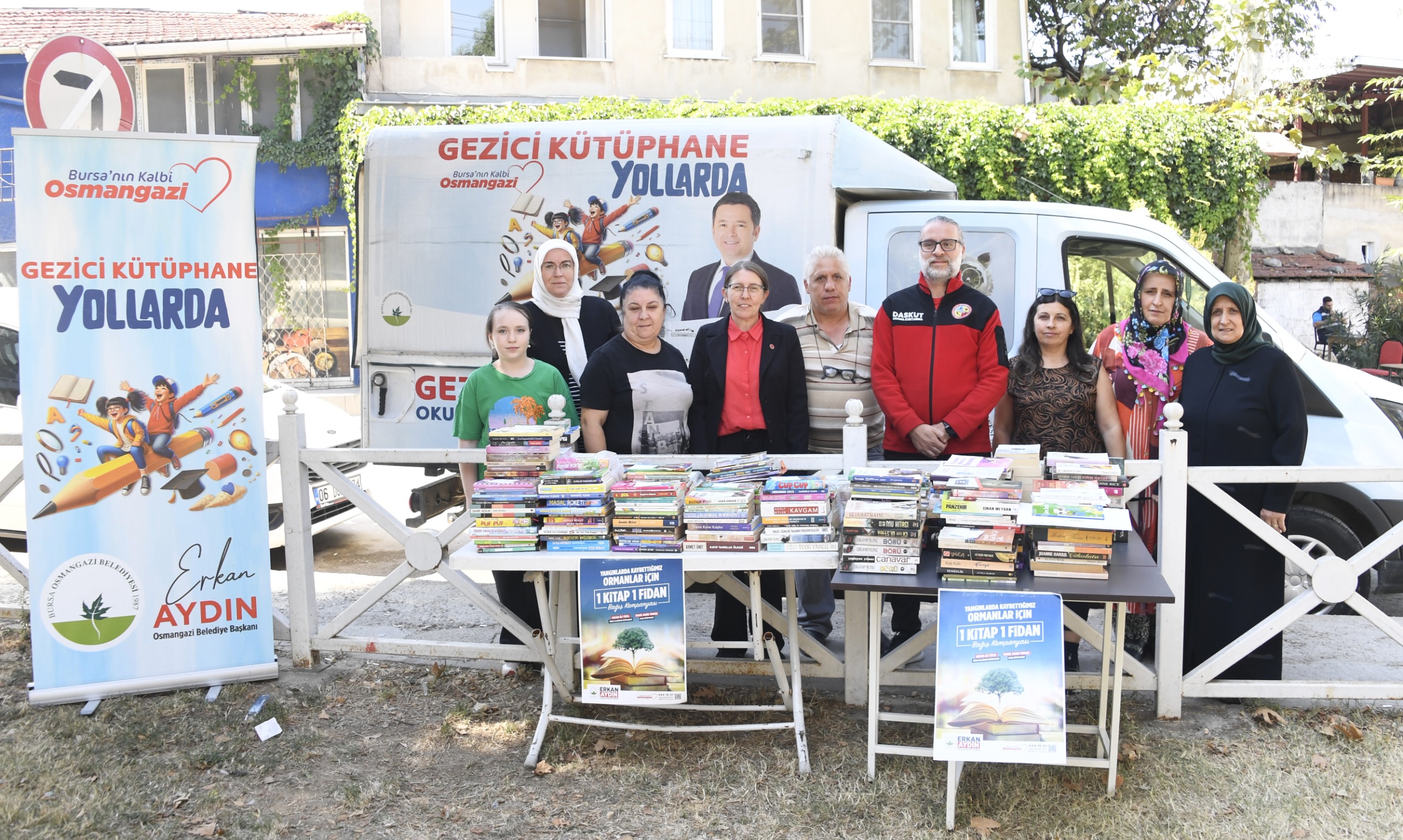Osmangazi Belediyesi’nin “1 Kitap 1 Fidan” Kampanyasına Destek Büyüyor
