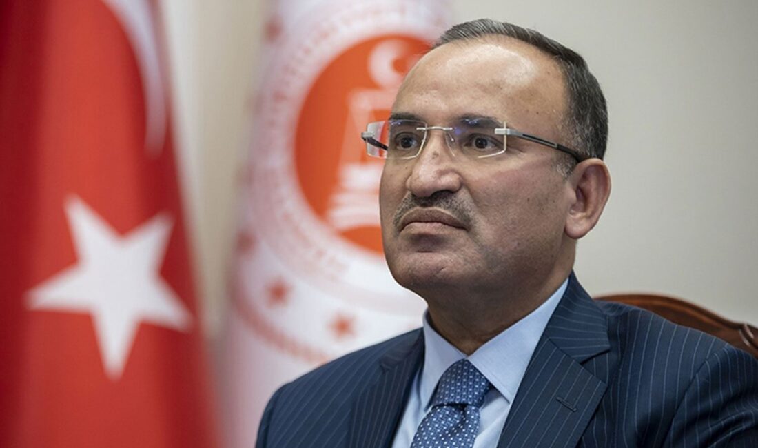 Bozdağ: “Terörsüz Türkiye Hedefi, Şehitlerimizin Uğruna Feda Ettikleri Mücadeleyi Başarıya Taşıyacak” SİVAS / TEKHA Sivas’ta,