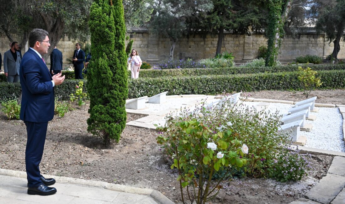 Bakan Tunç, Malta’daki Türk Şehitliği’ni Ziyaret Etti MALTA / TEKHA Adalet