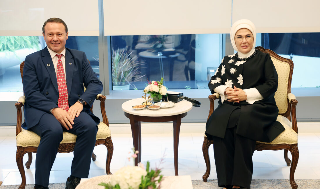 Emine Erdoğan, Kosova Cumhurbaşkanı’nın Eşi Prindon Sadriu ile Görüştü ABD / TEKHA Cumhurbaşkanı