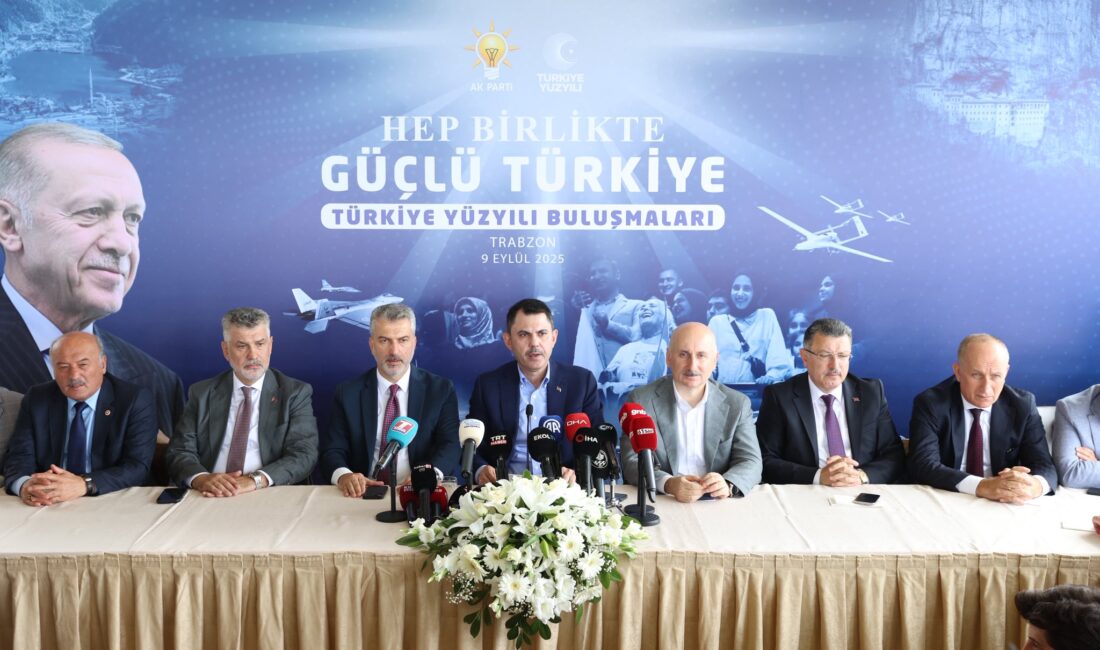 Bakan Kurum, Trabzon’da Türkiye Yüzyılı Buluşmaları’na Katıldı TRABZON / TEKHA Çevre,