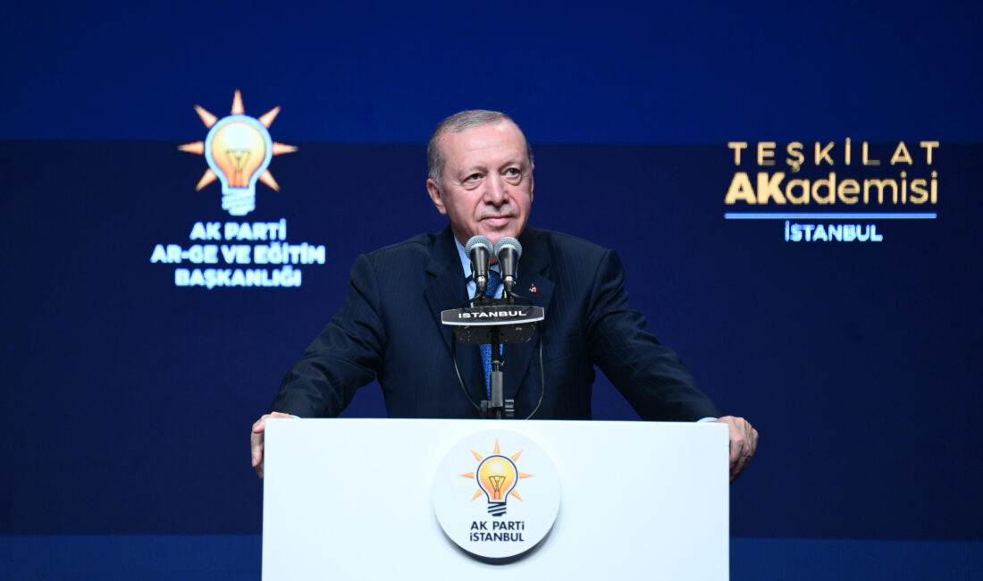 SÜMEYYENUR ALP – TEKHA