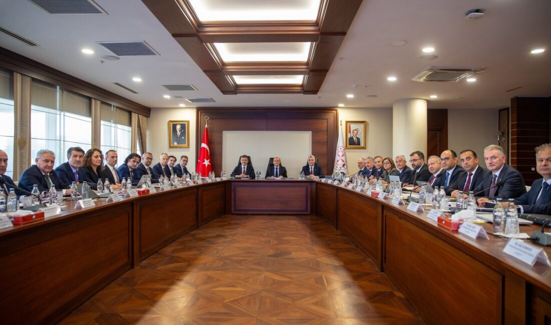 Gıda ve Tarımsal Ürün Piyasaları Komitesi Bakan Şimşek Başkanlığında Toplandı ANKARA / TEKHA Gıda