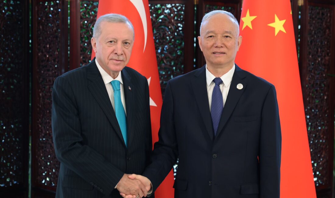 Cumhurbaşkanı Erdoğan, Çin’de Say Çi ile Görüştü ÇİN / TEKHA Cumhurbaşkanı