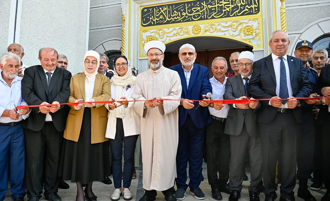 SÜMEYYENUR ALP – TEKHA