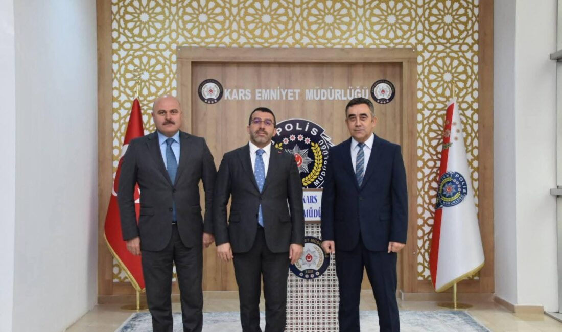 Kars Milletvekili Adem Çalkın’dan Emniyet Müdürü Murat Abdullah Tombul’a Hayırlı Olsun Ziyareti CEM DAŞDELEN- KARS /
