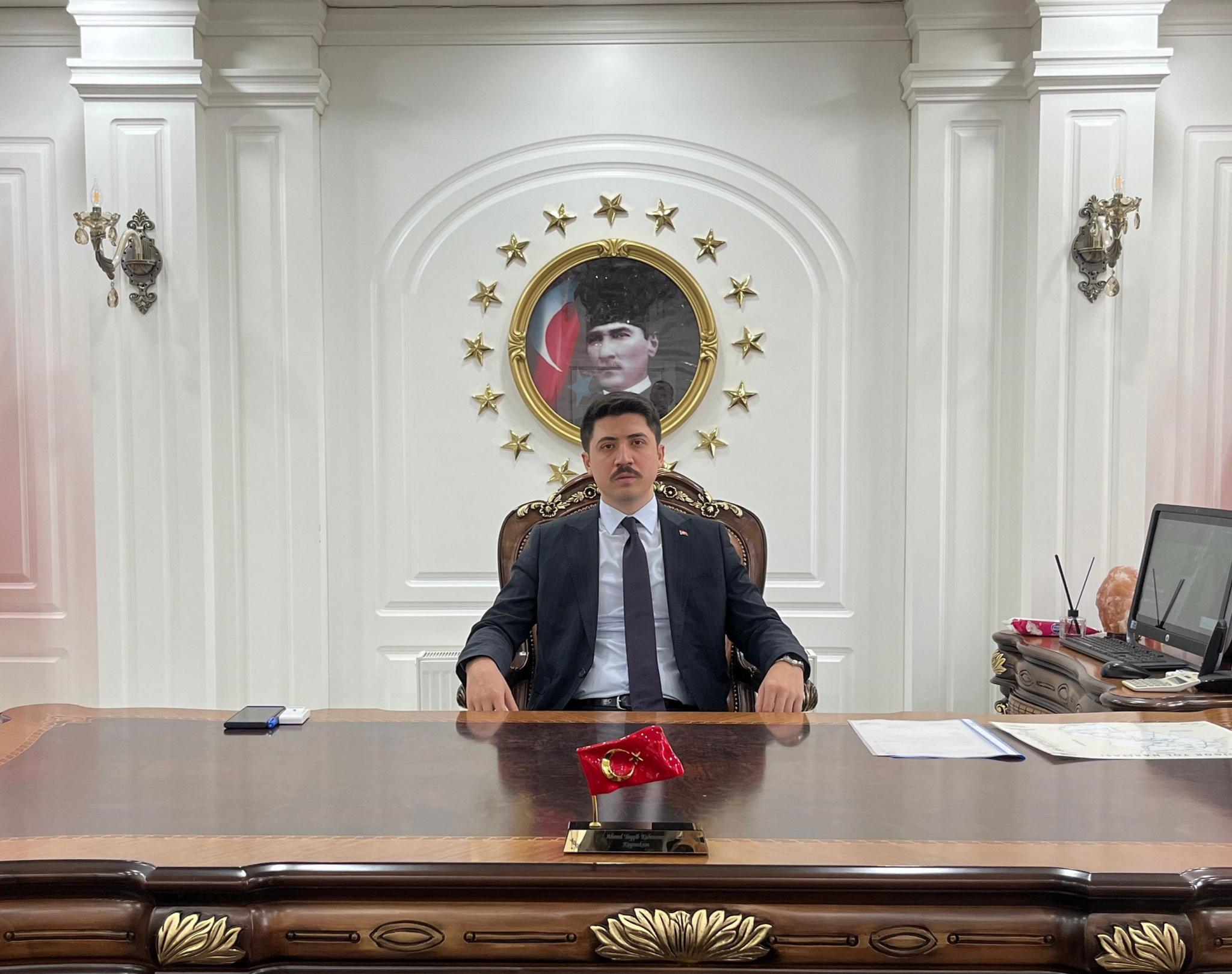 Digor Kaymakamı Kahraman’dan İzmir’deki Hain Saldırıya Tepki