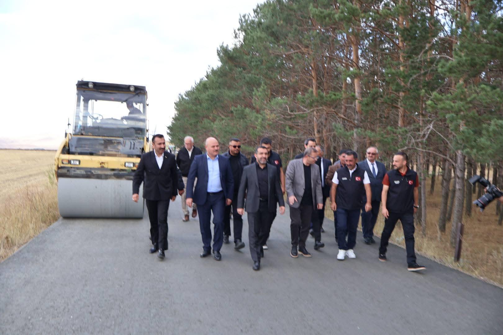 Kars’ta Köy Yolları Modernleşiyor