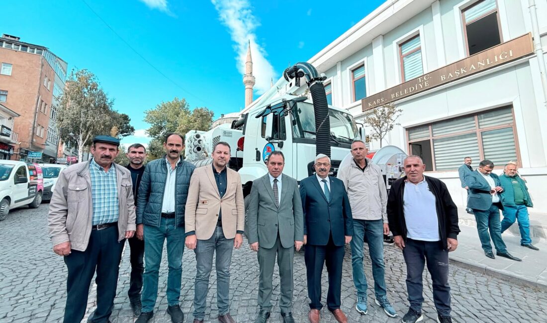 Kars Belediyesi Kanal Açma ve Temizleme Aracı Hizmete Girdi CEM DAŞDELEN- KARS /