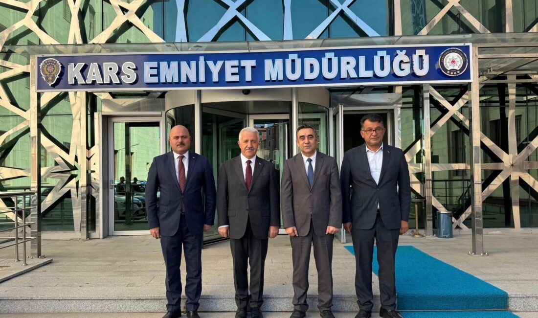 Bakan Ahmet Arslan’dan Kars İl Emniyet Müdürü Tombul’a Ziyaret CEM DAŞDELEN- KARS /
