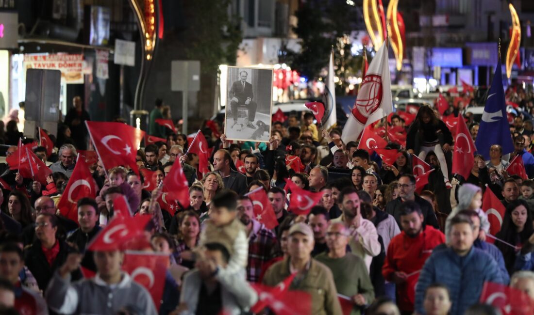 Aliağa’da Cumhuriyet’in 102’nci Yılı Coşkuyla Kutlandı DÜZCE / TEKHA Aliağa’da