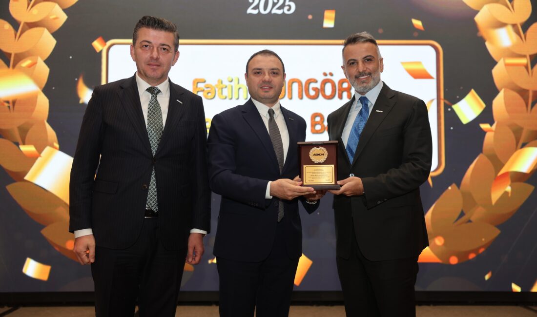 SARA ÇETİNKAYA – BALIKESİR