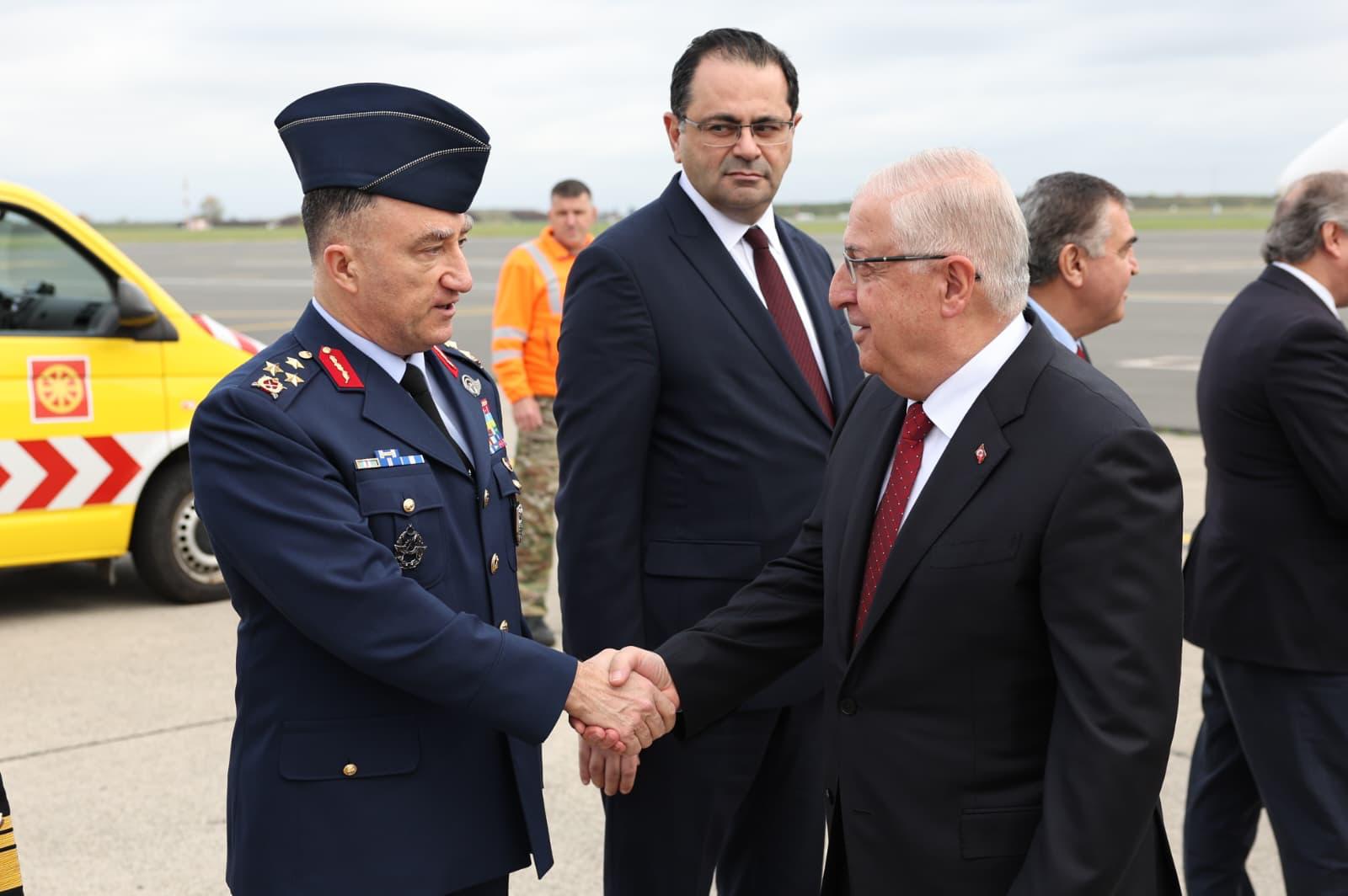 Milli Savunma Bakanı Yaşar Güler, NATO Savunma Bakanları Toplantısı İçin Brüksel’e Gitti