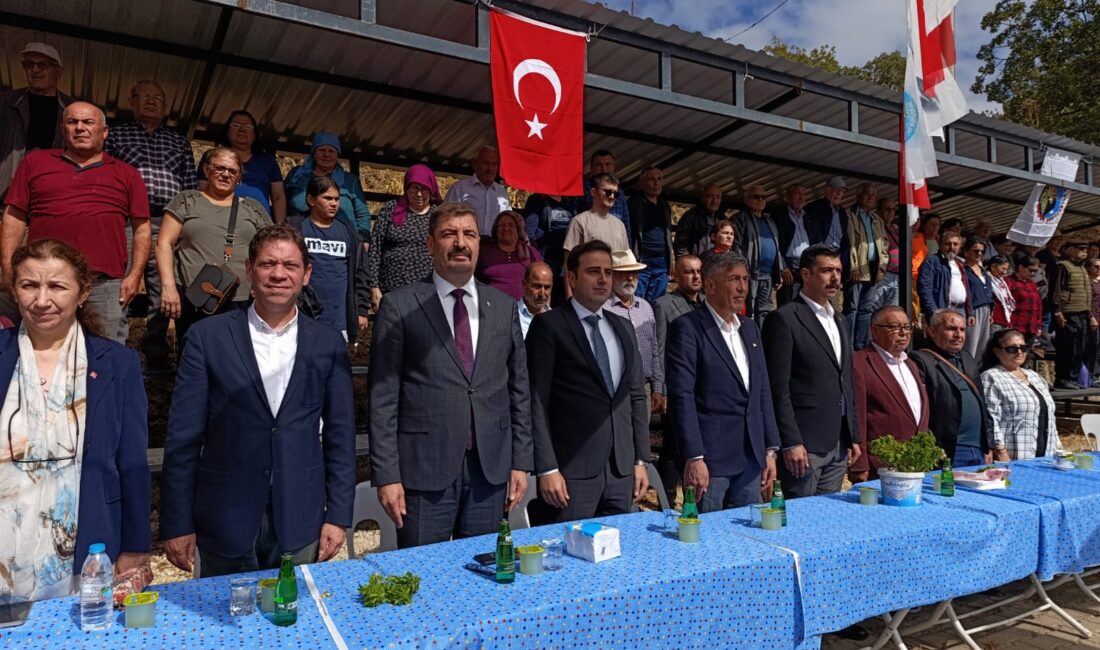 Kula Kenger’de Selvi̇li̇ Dede’yi̇ Anma Etki̇nli̇ği̇ Düzenlendi ADİL AKA – KULA–
