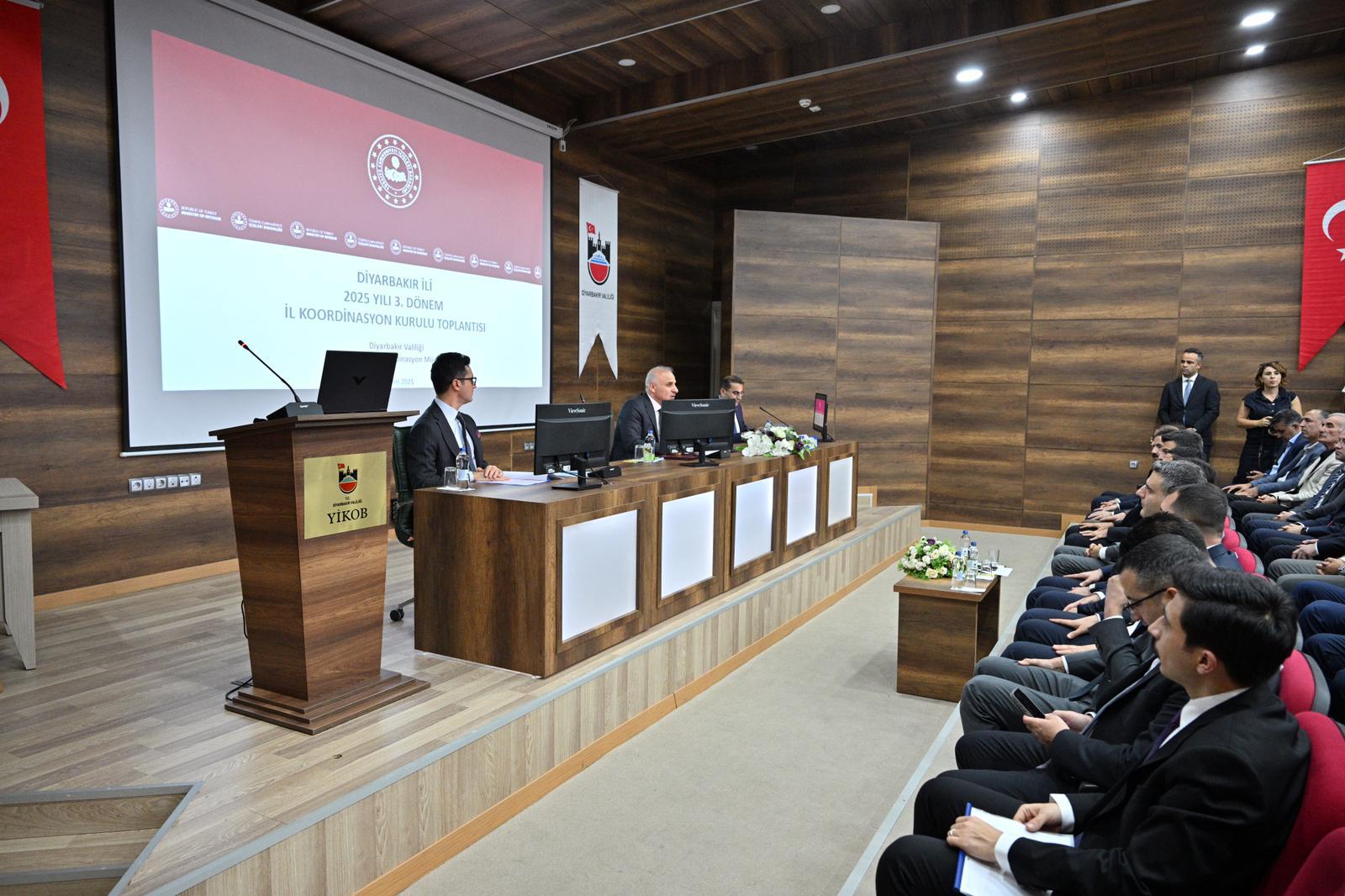 Vali Zorluoğlu: Diyarbakır’da 307 Milyar Liralık Yatırım Seferberliği Devam Ediyor