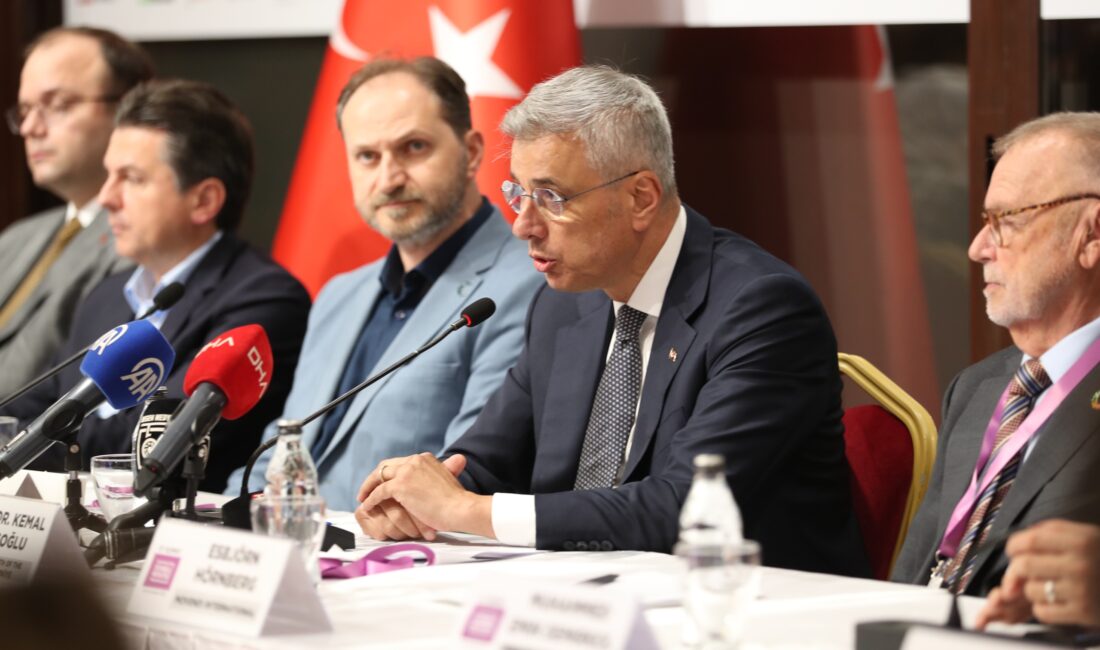 Sağlık Bakanı Memişoğlu, 6. İstanbul İnisiyatifi Zirvesi’ne Katıldı İSTANBUL / TEKHA Sağlık