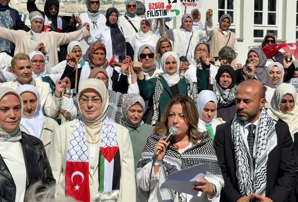 YALOVA / TEKHA AK