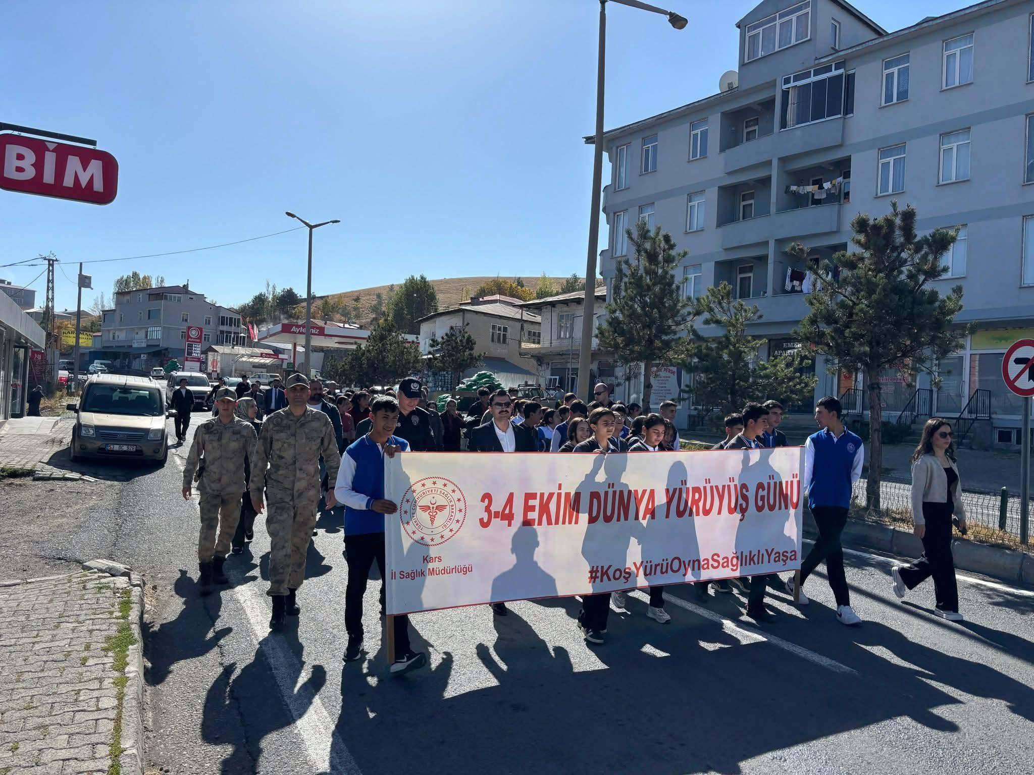 Susuz’da “Dünya Yürüyüş Günü” Etkinliği Düzenlendi