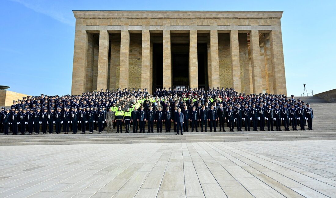Emniyet Genel Müdürlüğünden Anıtkabir’e Ziyaret ANAKRA / TEKHA 87.