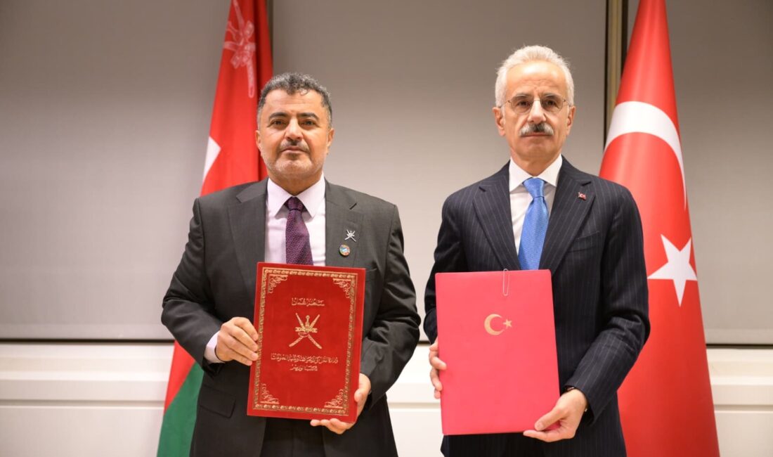 İNGİLTERE / TEKHA &nbsp;