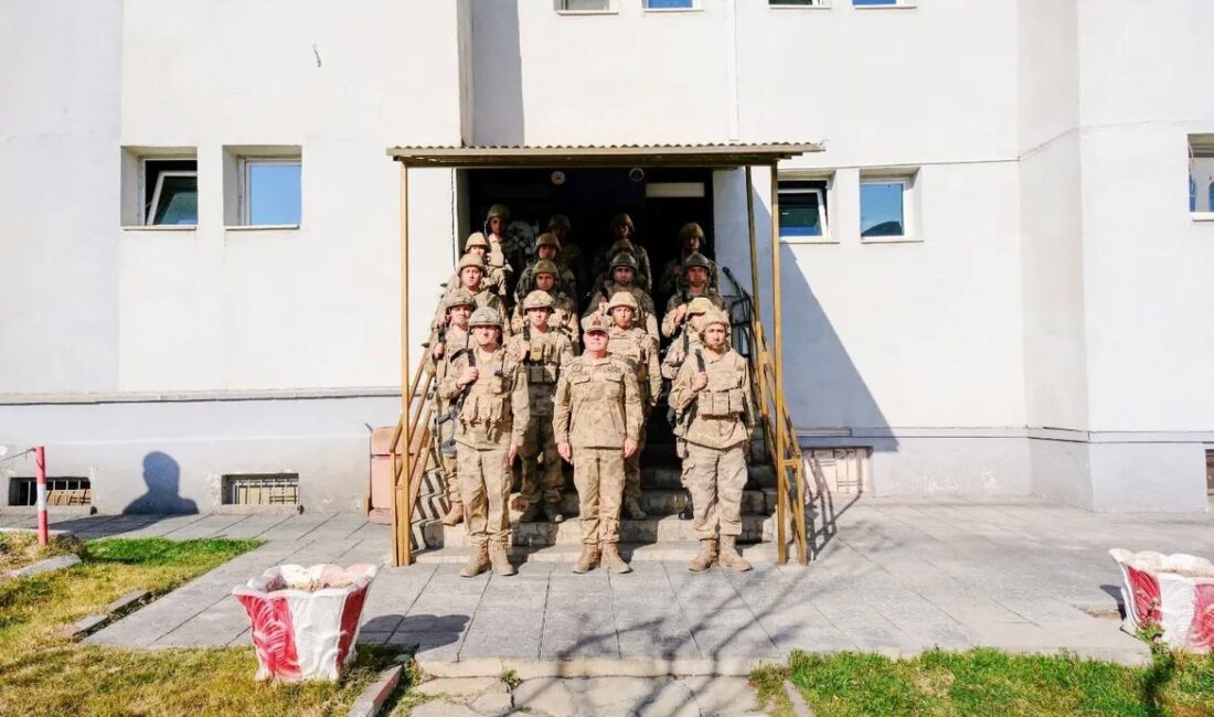 VAN / TEKHA Güzelsu