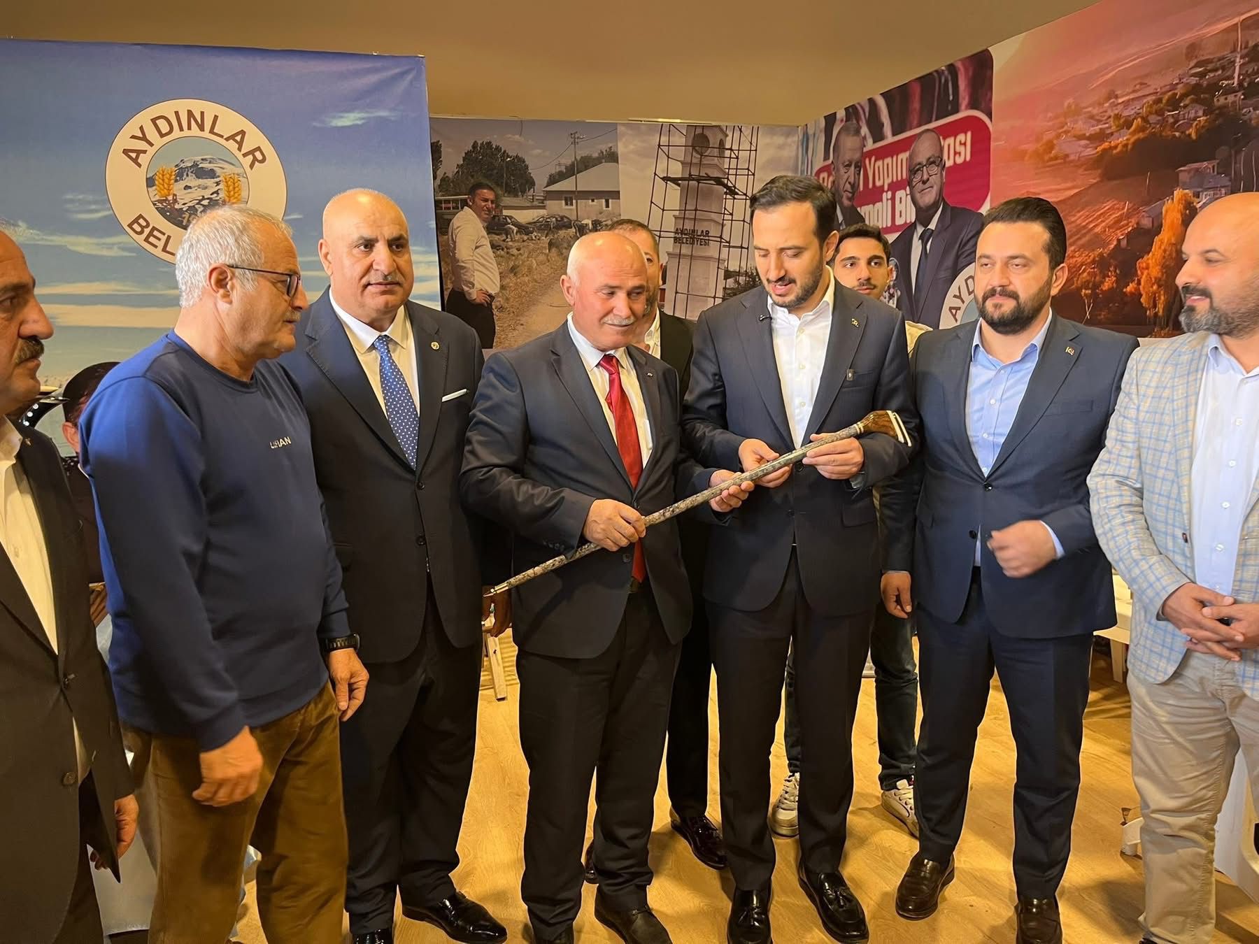 AK Parti İstanbul İl Başkanı Abdullah Özdemir’den Bitlis Tanıtım Günlerine Destek Ziyareti