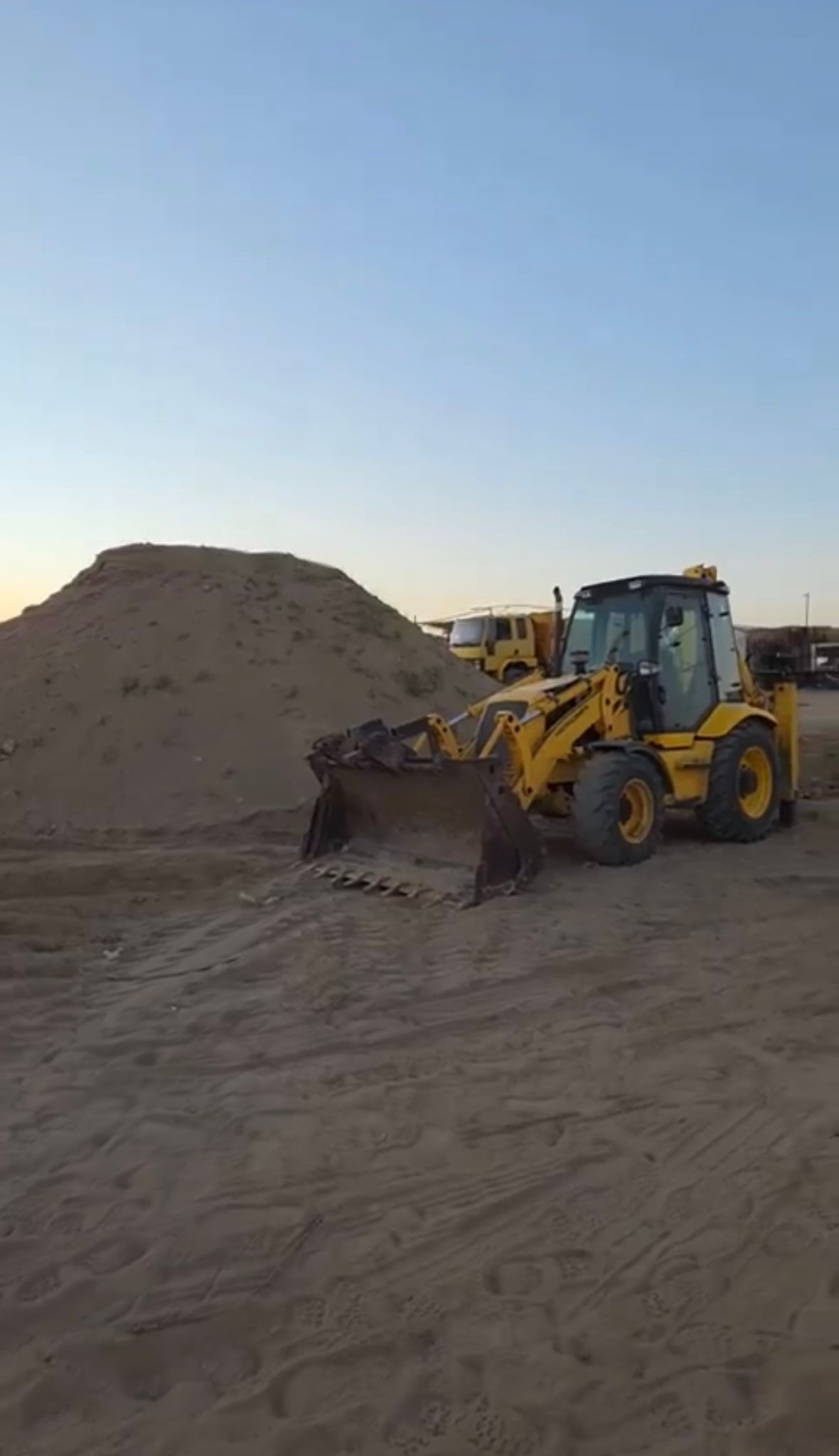 Antalya’da Doğal Yapıya Darbe: Sahilden Kum Çalan Şüpheliler Suçüstü Yakalandı