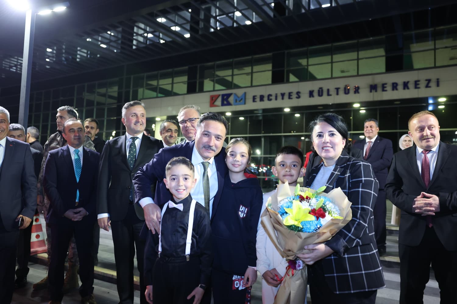 Kayseri Valisi Gökmen Çiçek, 24 Kasım Öğretmenler Günü Etkinliğine Katıldı