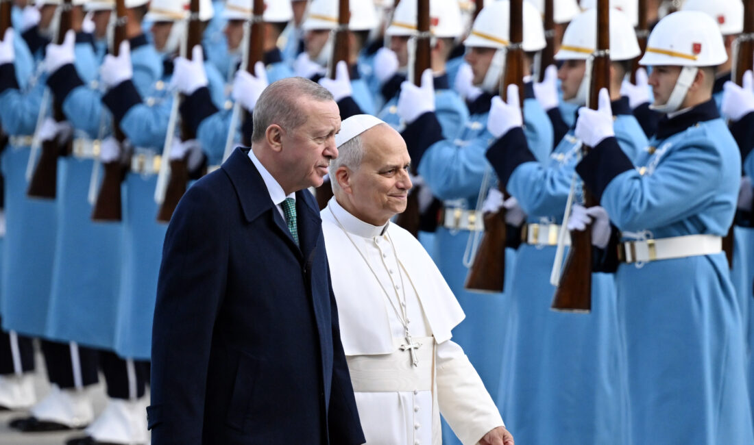 Cumhurbaşkanı Erdoğan, Papa 14. Leo’yu Resmî Törenle Karşıladı ANKARA / TEKHA Türkiye’yi