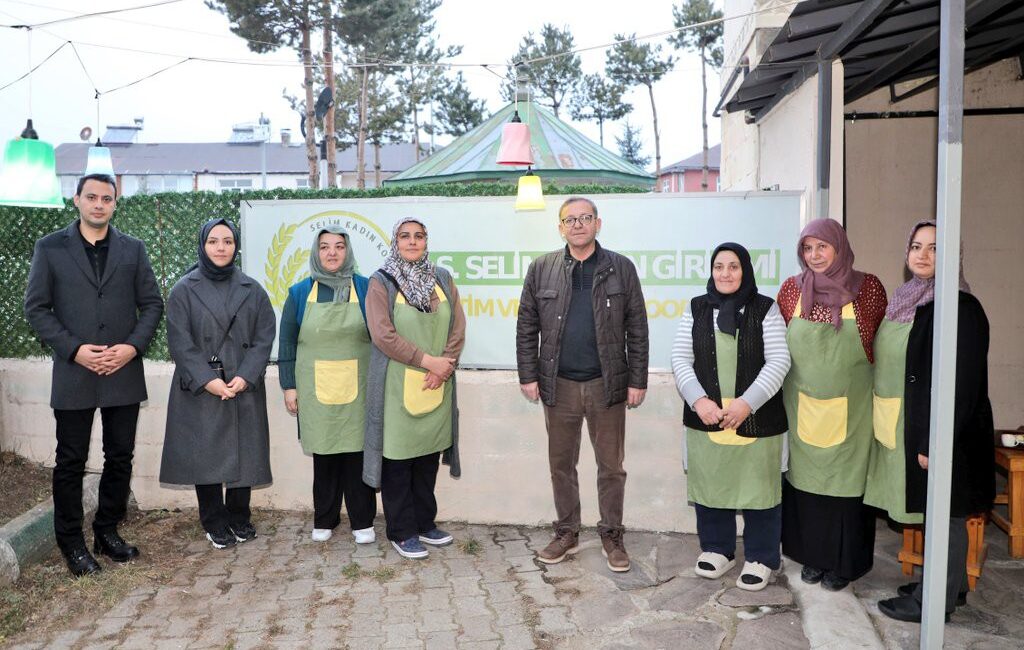 Kars Valisi Ziya Polat’tan Selim Kadın Kooperatifine Ziyaret CEM DAŞDELEN- KARS /