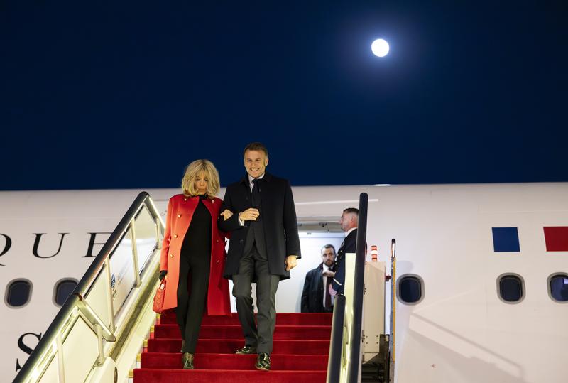 Fransa Cumhurbaşkanı Macron, 3 Günlük Resmi Ziyaret İçin Çin’e Ulaştı
