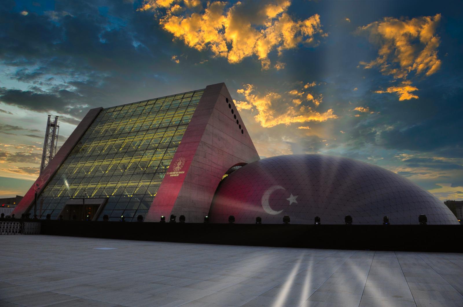 Kültür ve Sanatta Rekorlar Yılı: 2025’te Milyonlar Sanatla Buluştu