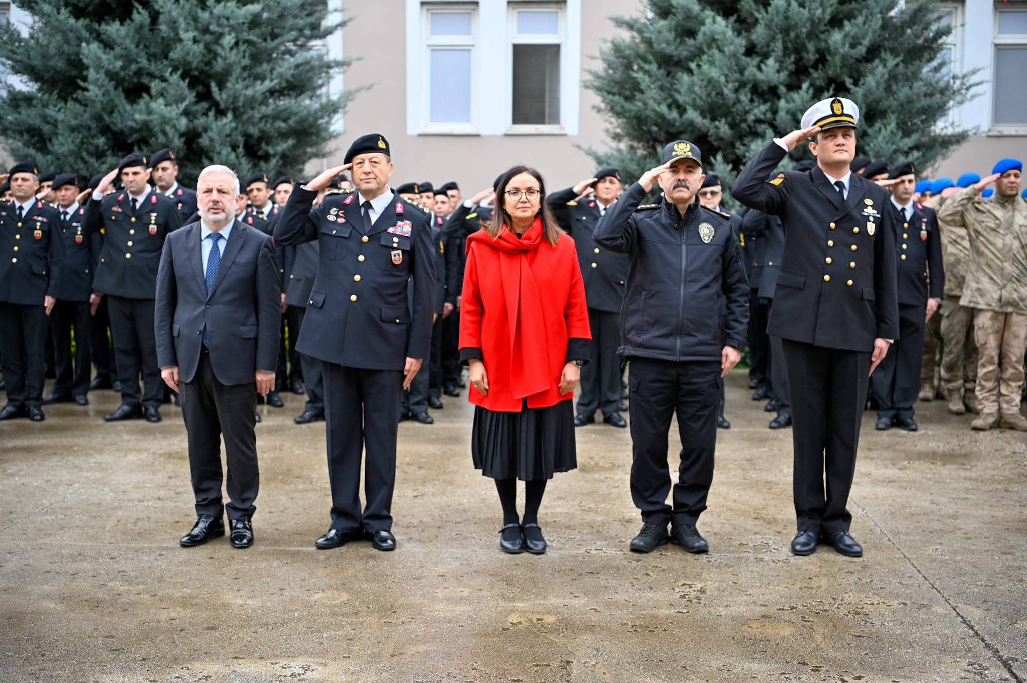 Yalova Emniyet ve Jandarma Filolarına Yeni Araçlar Teslim Edildi