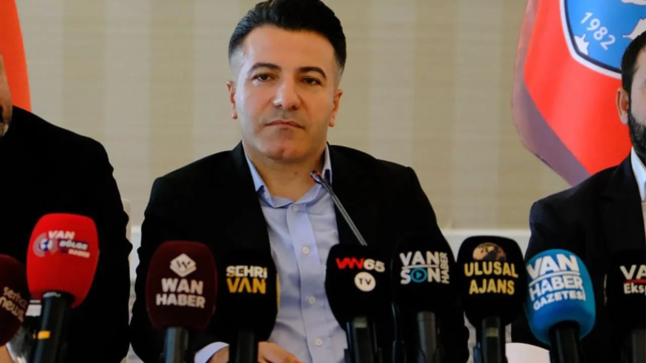 Vanspor Başkanı Erol Temel’den Sert Açıklamalar: “Vanspor Ağır Taştır, Altında Kalırsınız”