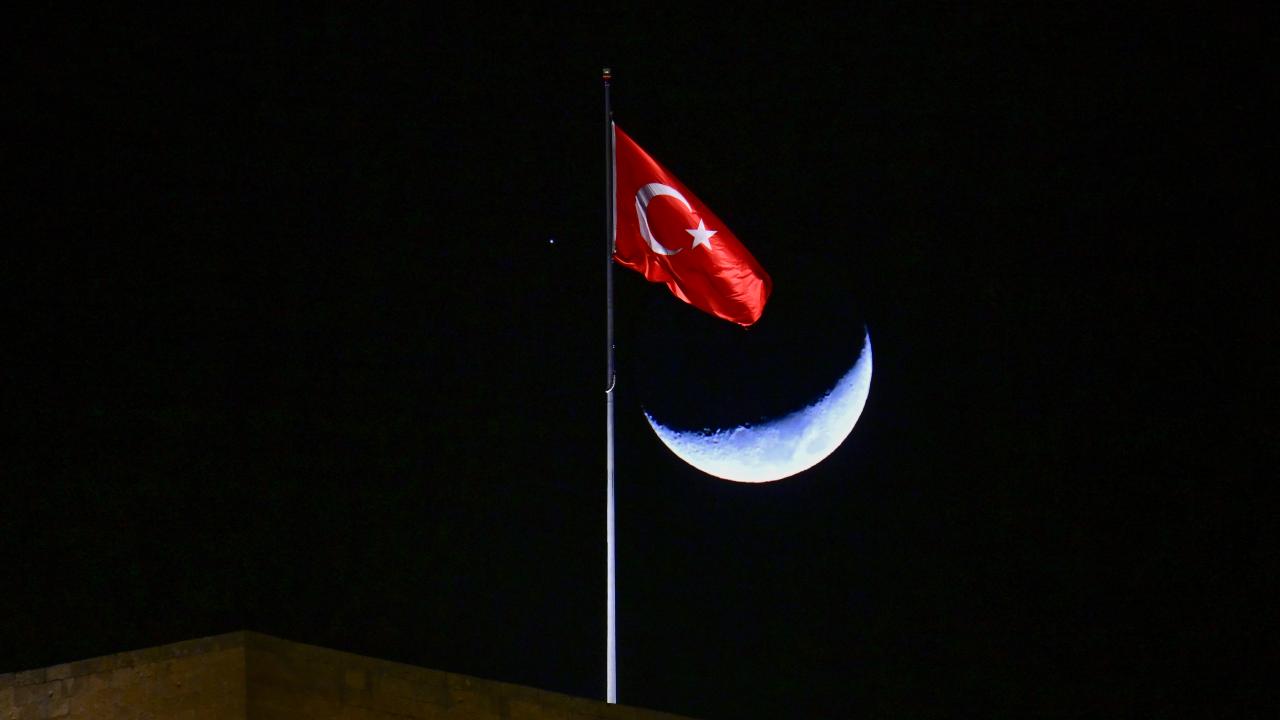 SUAT BARAN – VAN /