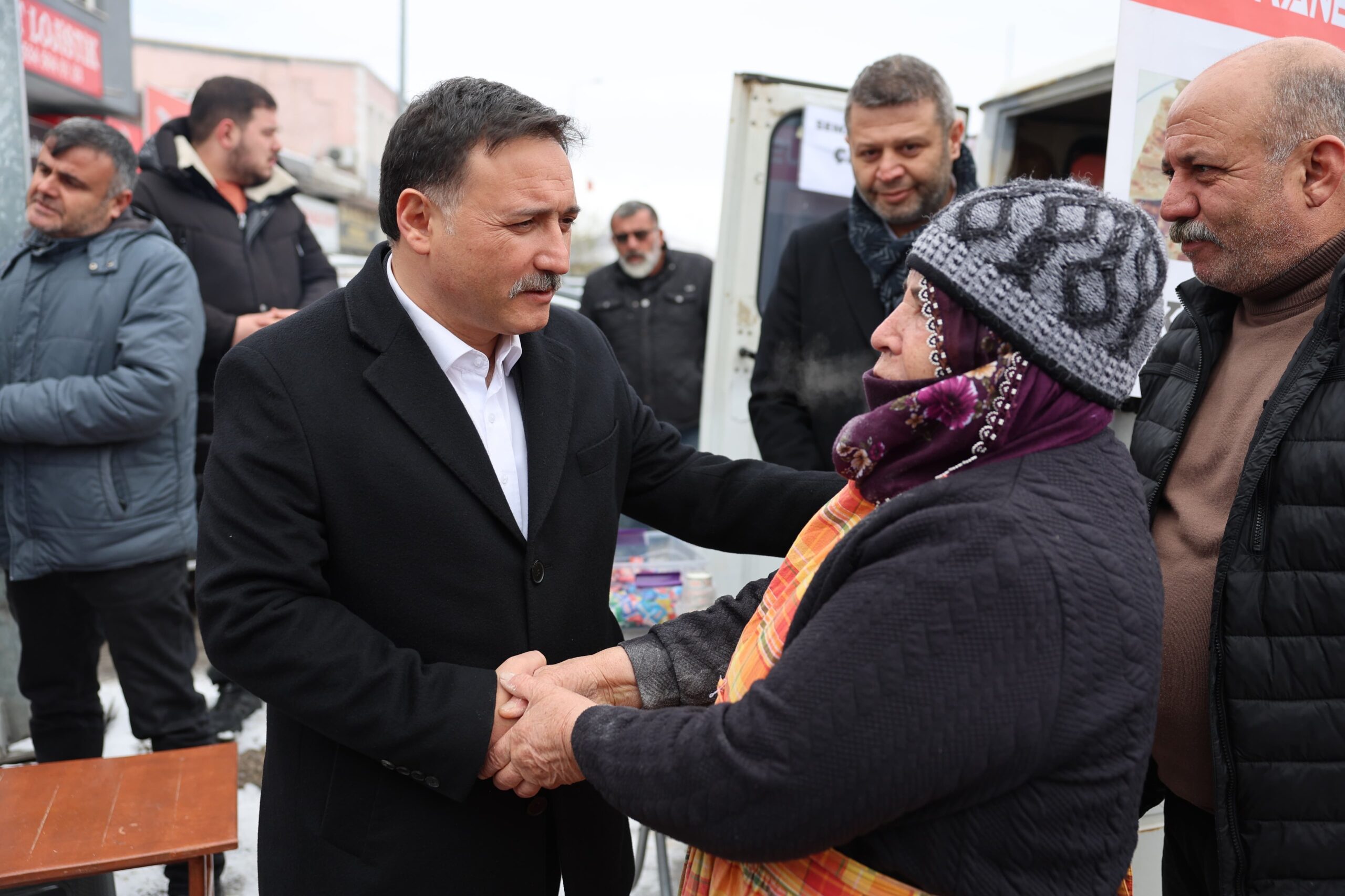 Vali Gökmen Çiçek Nakliyeci Esnafıyla Buluştu