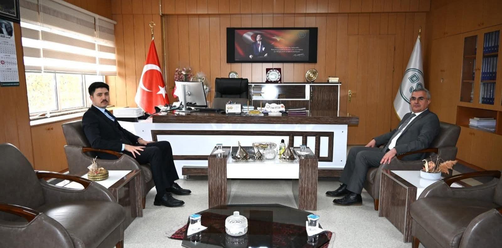 Digor Kaymakamı Kahraman’dan DSİ 24. Bölge Müdürlüğü’ne Ziyaret