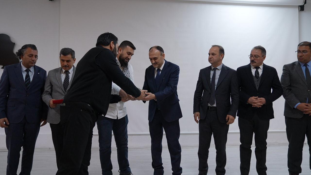 Van’da “Gazze’ye Yardım” Bilgilendirme Toplantısı: Kermes Gelirleri 9 Projeye Can Oldu