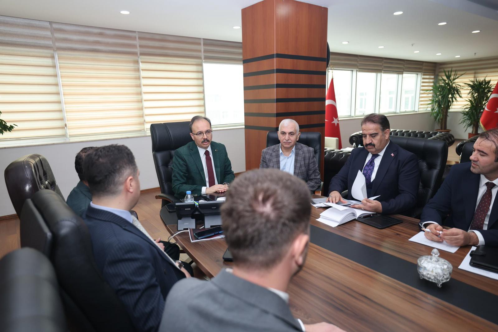 Siirt 15 Temmuz Demokrasi Meydanı Yenileniyor: Çalışmalar Haziran 2026’da Tamamlanacak