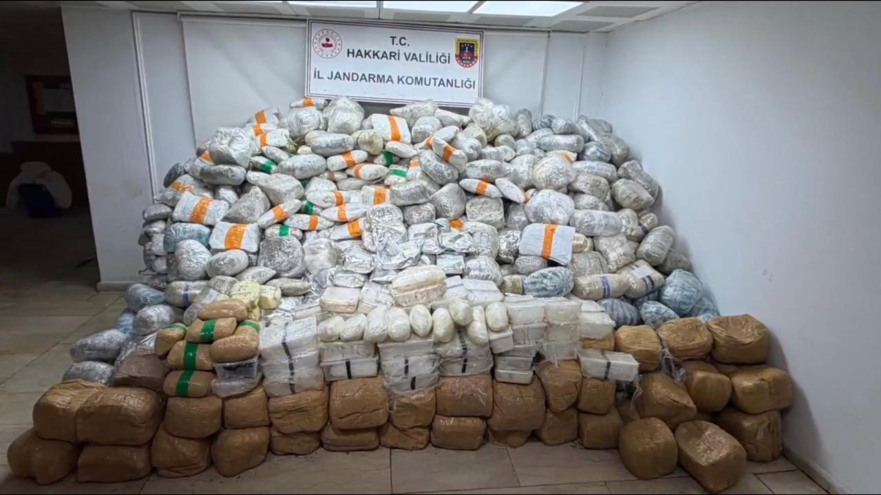 Yüksekova’da Dev Operasyon: 860 Kilogram Uyuşturucu Ele Geçirildi