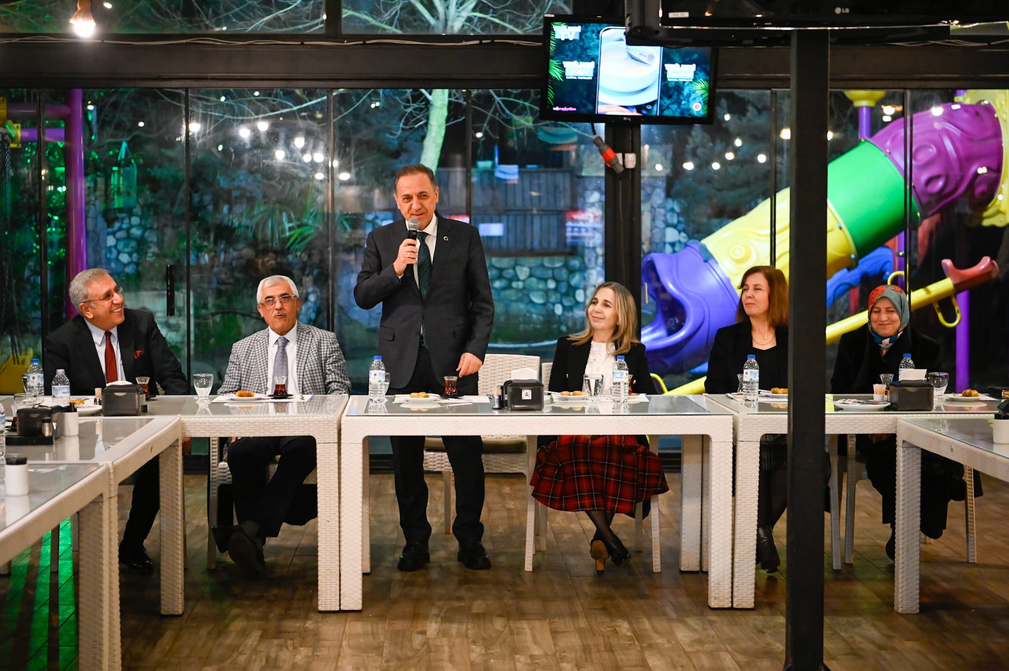 Yalova Valiliğinde Emekli Mülki İdare Amirlerine Veda