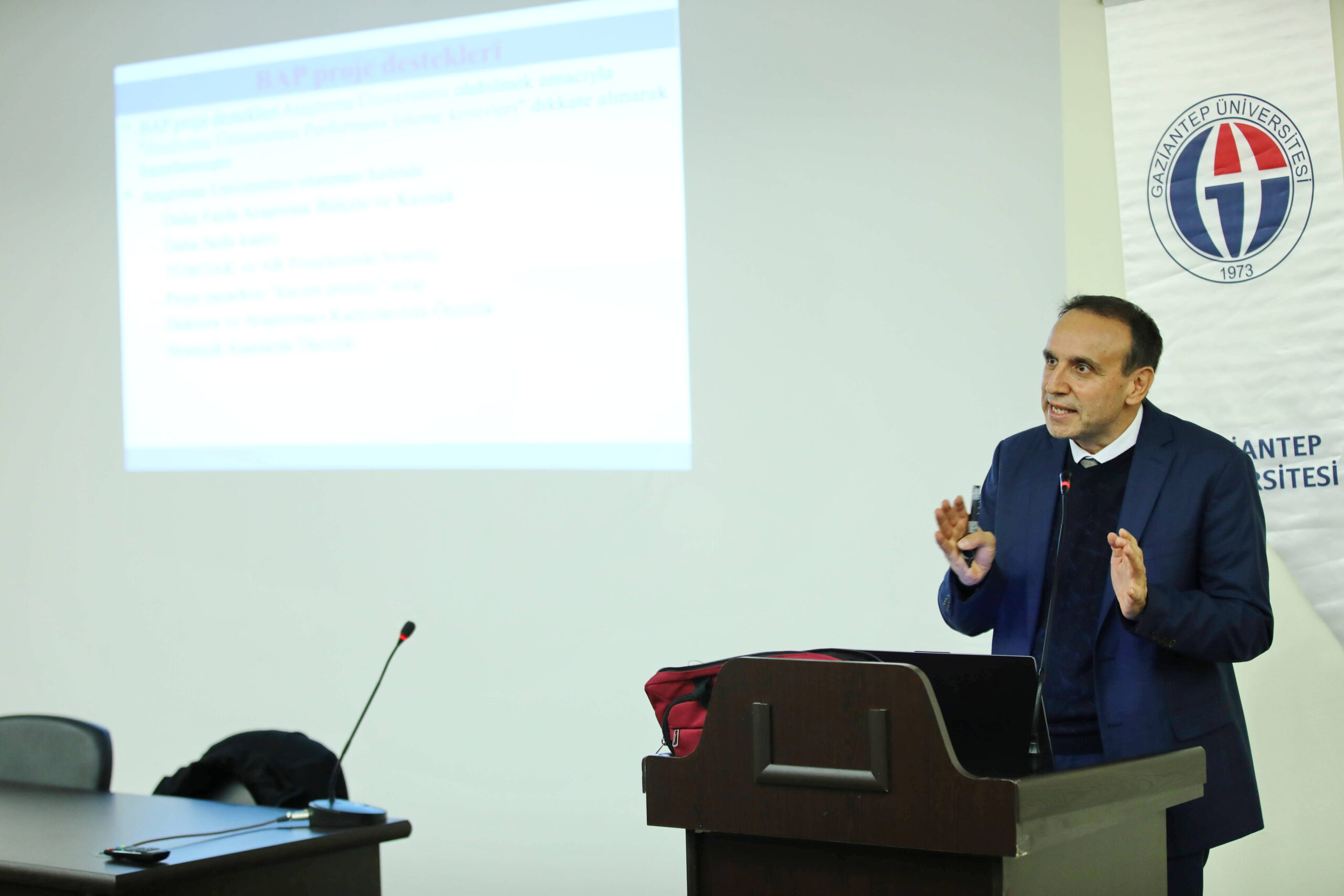 Gaziantep Üniversitesi’nde TÜBİTAK ve 2026 BAP Projeleri Tanıtıldı