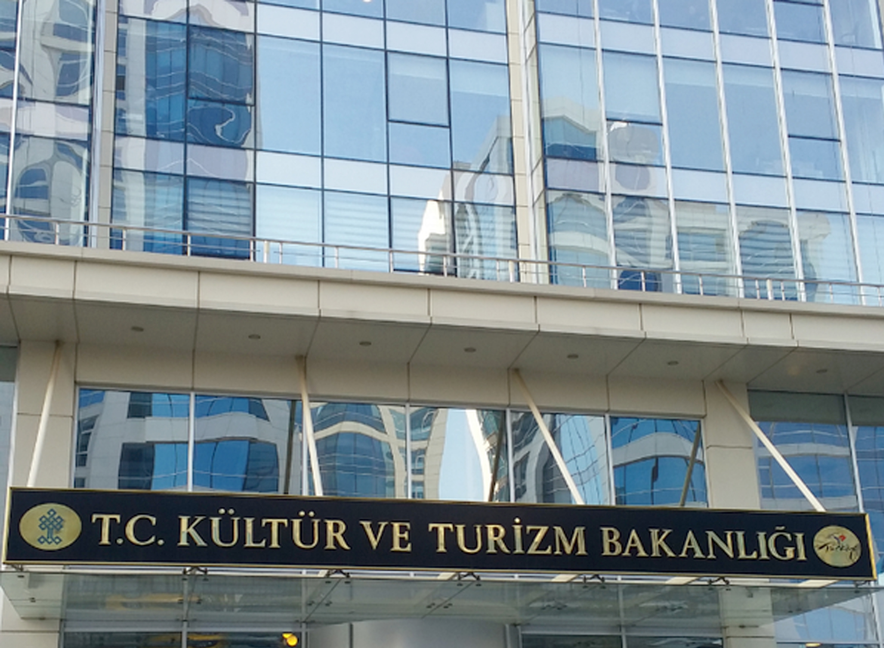 Kültür ve Turizm Bakanlığında Yeni Atamalar Resmi Gazete’de Yayımlandı