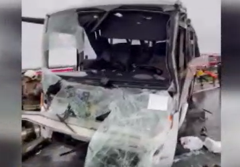 Başakşehir’de Polis Servisi Kaza Yaptı: 30 Yaralı